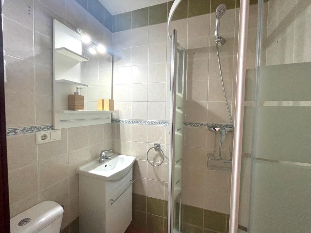 דירות קדיז La Galeria De Botica מראה חיצוני תמונה